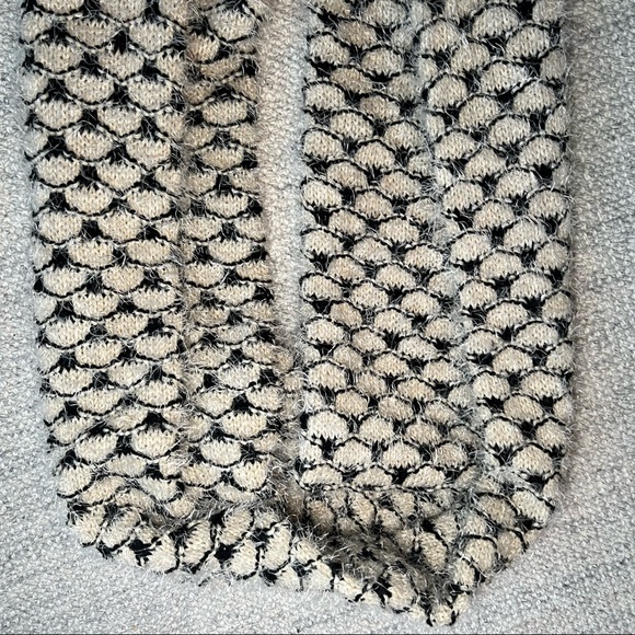 Infinity scarf - Picture 2 of 5